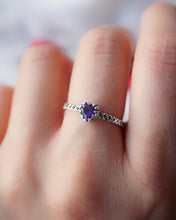 Cargar imagen en el visor de la galería, Solitario Fancy Amor Amatista